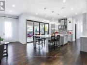 4 Bedroom House Oakville ON 93748342