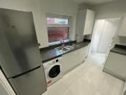 4 Bedroom House Of Multiple Occupation For Rent In...