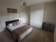 4 bedroom house of multiple occupation to rent