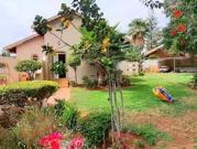 4 bedroom house on the market in flo.