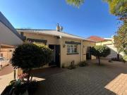 4 bedroom house on the market in ora.