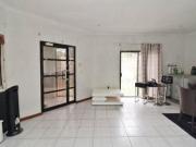 4 bedroom house on the market in sun.