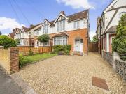4 Bedroom House Reading Berkshire LS97205668