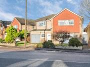 4 Bedroom House Rickmansworth Hertfordshire 92944258