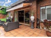 4 Bedroom House Roodepoort Johannesburg 97112909