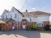 4 Bedroom House Sawbridgeworth Hertfordshire 97979215