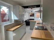 4 bedroom house share for rent in Barwell Road, esley,...