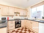 4 bedroom house share to rent