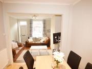 4 bedroom house share to rent