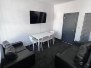 4 bedroom house share to rent