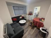 4 bedroom house share to rent
