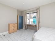 4 bedroom house share to rent