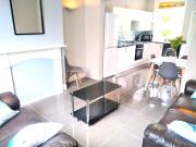 4 bedroom house share to rent