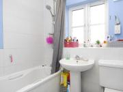 4 bedroom house share to rent