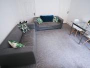 4 bedroom house share to rent