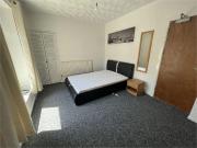 4 bedroom house share to rent