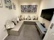 4 bedroom house share to rent