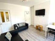 4 bedroom house share to rent