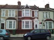 4 bedroom house, Silvertown, E16 2DT