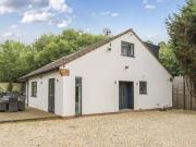 4 Bedroom House Southampton Southampton 95392936