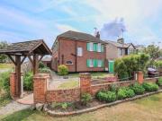 4 Bedroom House Southend On Sea Essex 93717599
