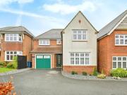 4 Bedroom House Stafford Staffordshire 95926653