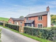 4 Bedroom House Staffordshire Staffordshire LS98278039