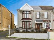 4 Bedroom House Swansea Swansea 97490346