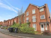 4 Bedroom House Swindon Swindon 89130501 4 Bedroom House Swindon Swindon 89130501