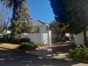 4 Bedroom House To Let in Observatory