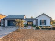 4 Bedroom House To Let in Pearl Valley Golf & Country Estate