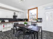 4 bedroom house to rent