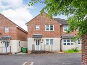 4 bedroom house to rent