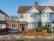 4 bedroom house to rent