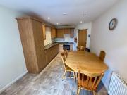 4 bedroom semi detached house to rent