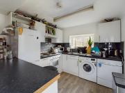 4 bedroom house to rent