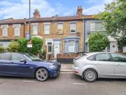 4 bedroom house to rent