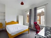 4 bedroom house to rent