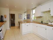 4 bedroom house to rent
