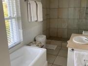 4 Bedroom House To Rent in Whalerock Ridge