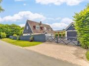 4 Bedroom House Welwyn Hertfordshire 95188574