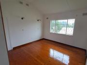 4 bedroom in dawncliffe