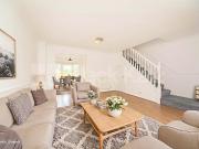 4 Bedroom in Melrose Avenue, London, NW2 NW2