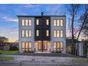 4 bedroom in Nashville Tennessee 37208