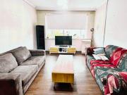 4 Bedroom large Fully Furnished unit in Elsternwick....