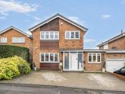 4 Bedroom Link Detached House