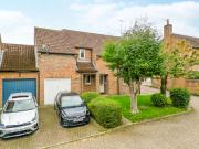 4 Bedroom Link Detached House