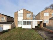 4 Bedroom Link Detached House For Rent In Camberley, Surrey