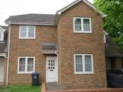 4 bedroom link detached house for rent in Ely Close,...