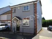 4 bedroom link detached house for rent in Parish Mews,...